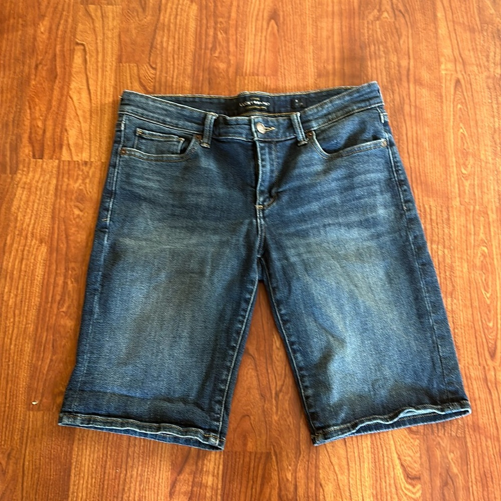Lucky Brand Bermuda Jean shorts size 8